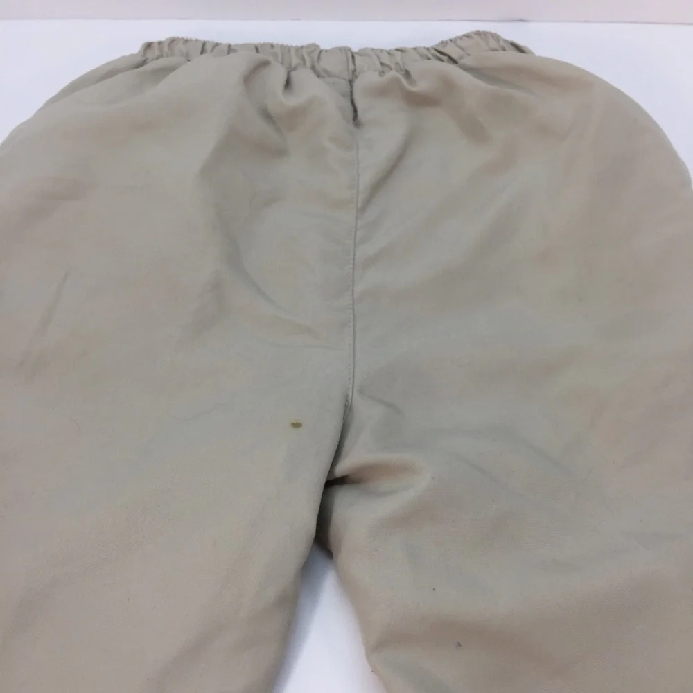 boys 2pc set‎ Oshkosh Plaid shirt & Khaki Pants 18m